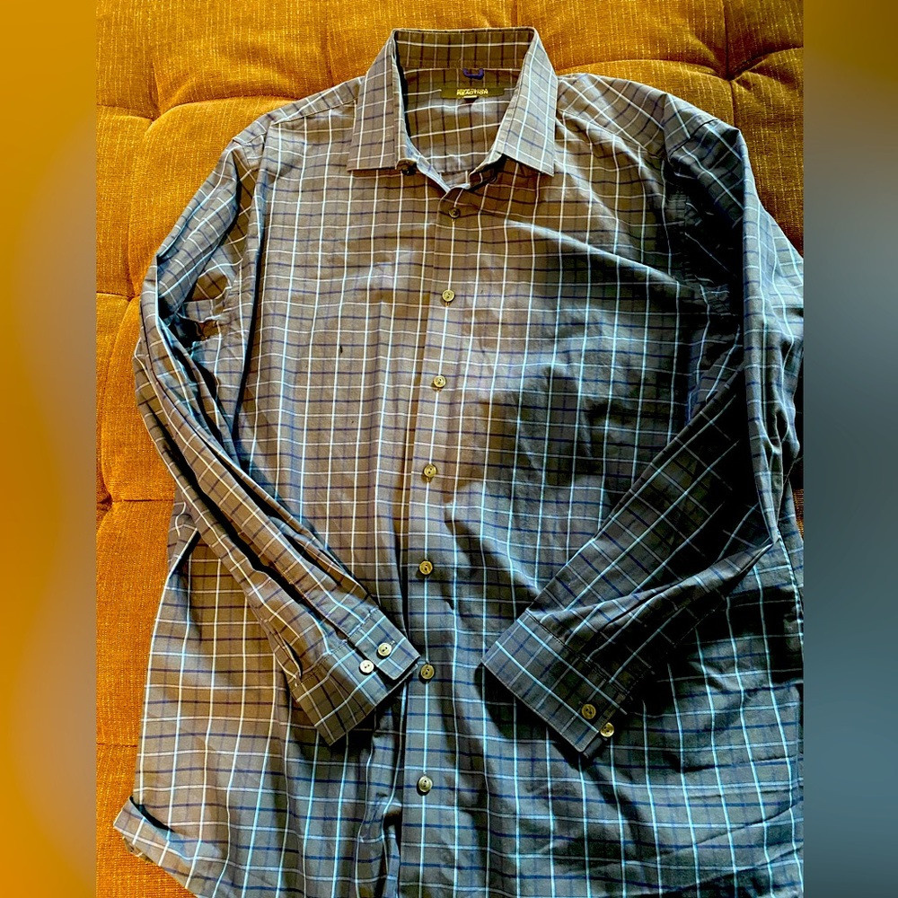 Kenneth Cole mens button up shirt.